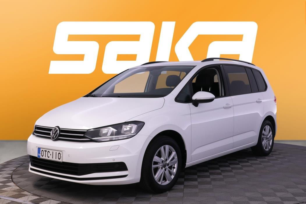 VOLKSWAGEN Touran 2022