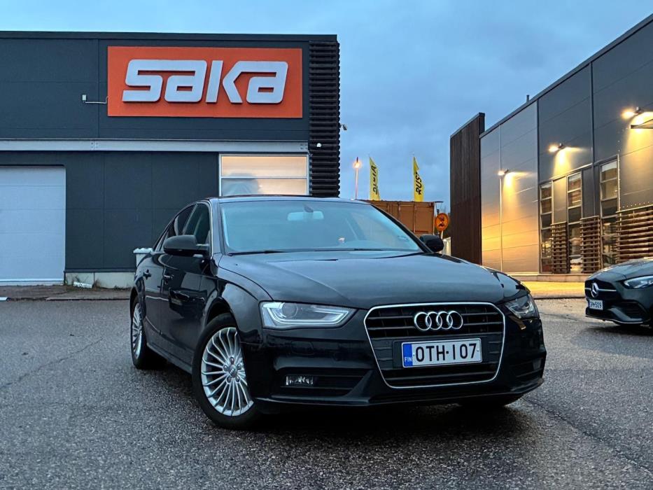 AUDI A4 2012