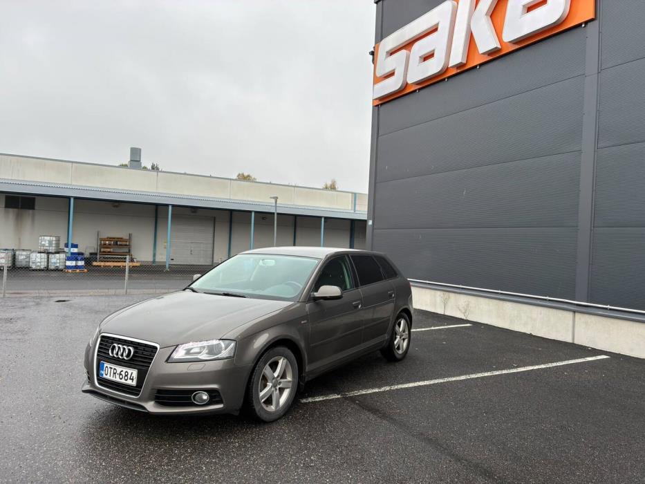 AUDI A3 2013