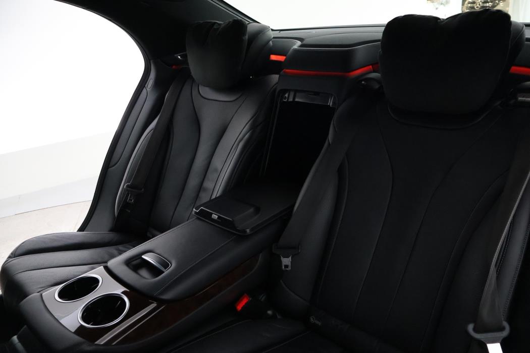 MERCEDES-BENZ S 2015