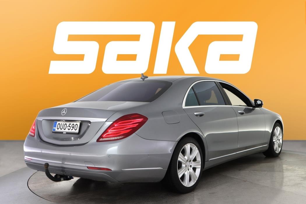 MERCEDES-BENZ S 2015