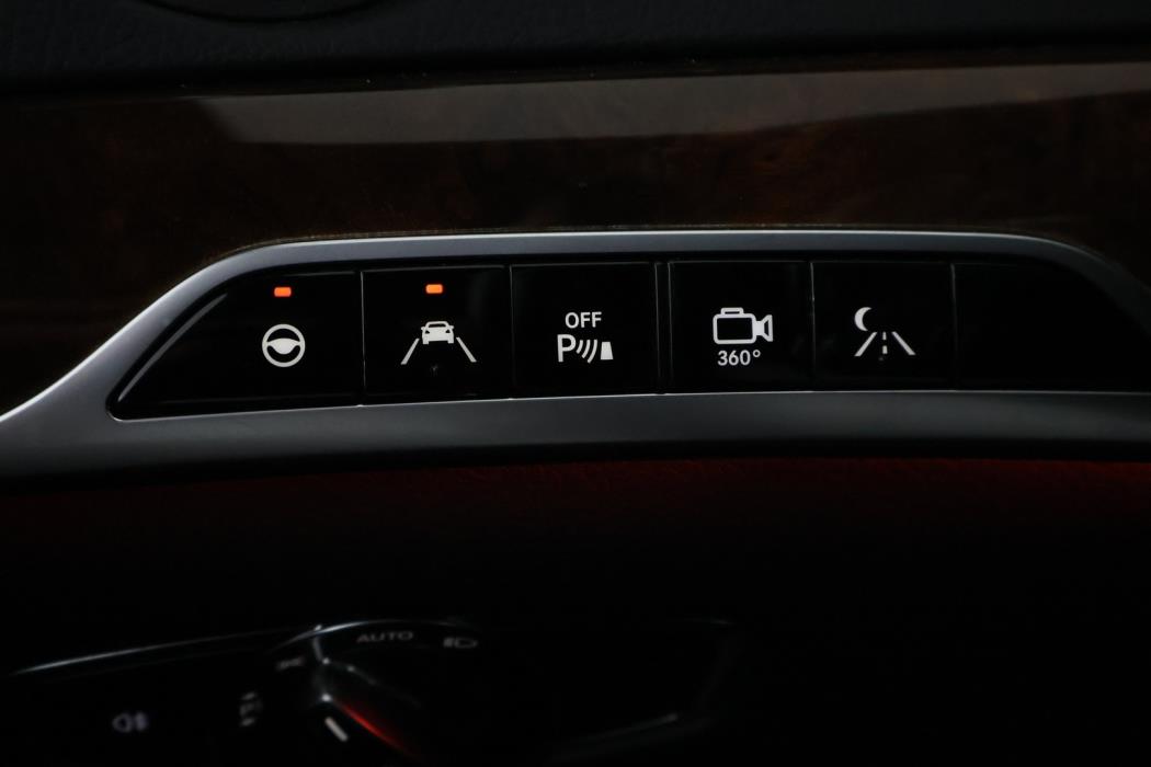 MERCEDES-BENZ S 2015