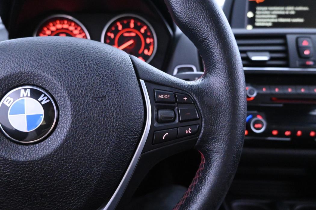 BMW 120 2016