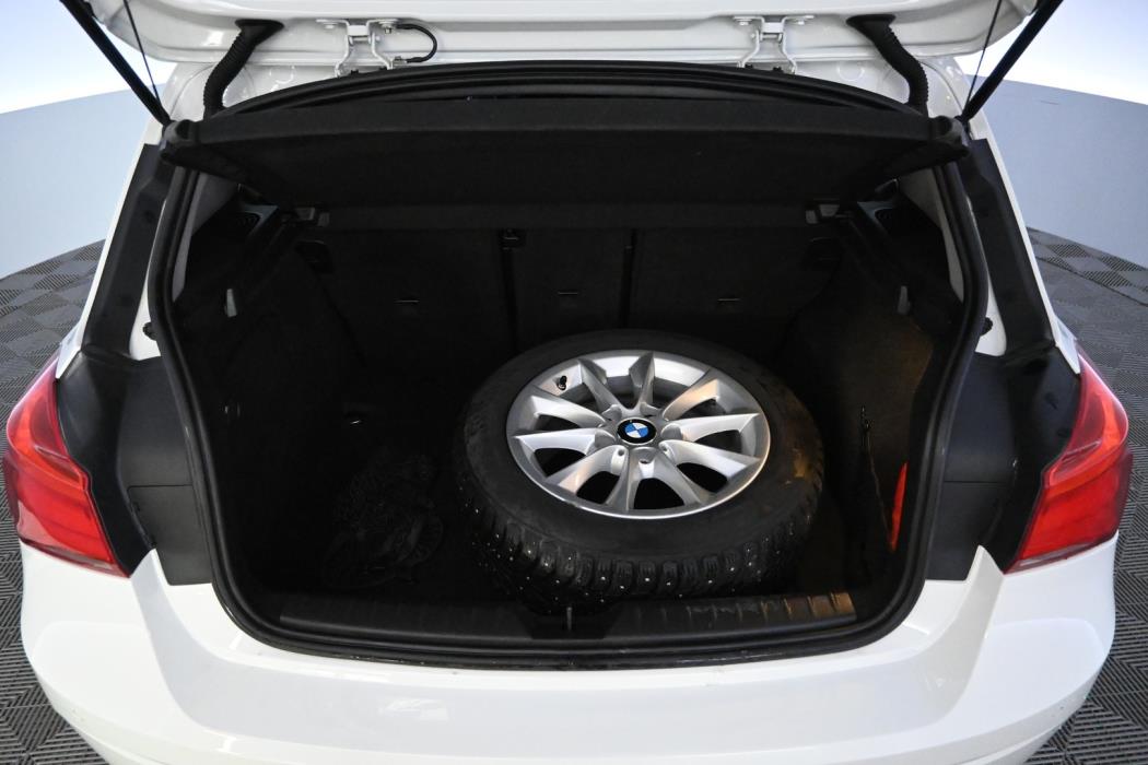 BMW 120 2016