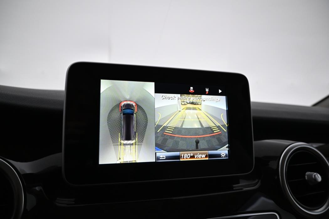 MERCEDES-BENZ V 2014