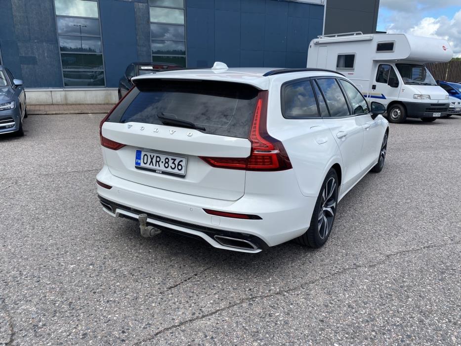 VOLVO V60 2019
