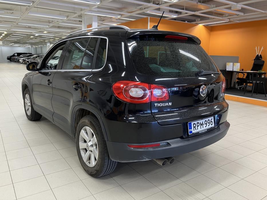 VOLKSWAGEN Tiguan 2010