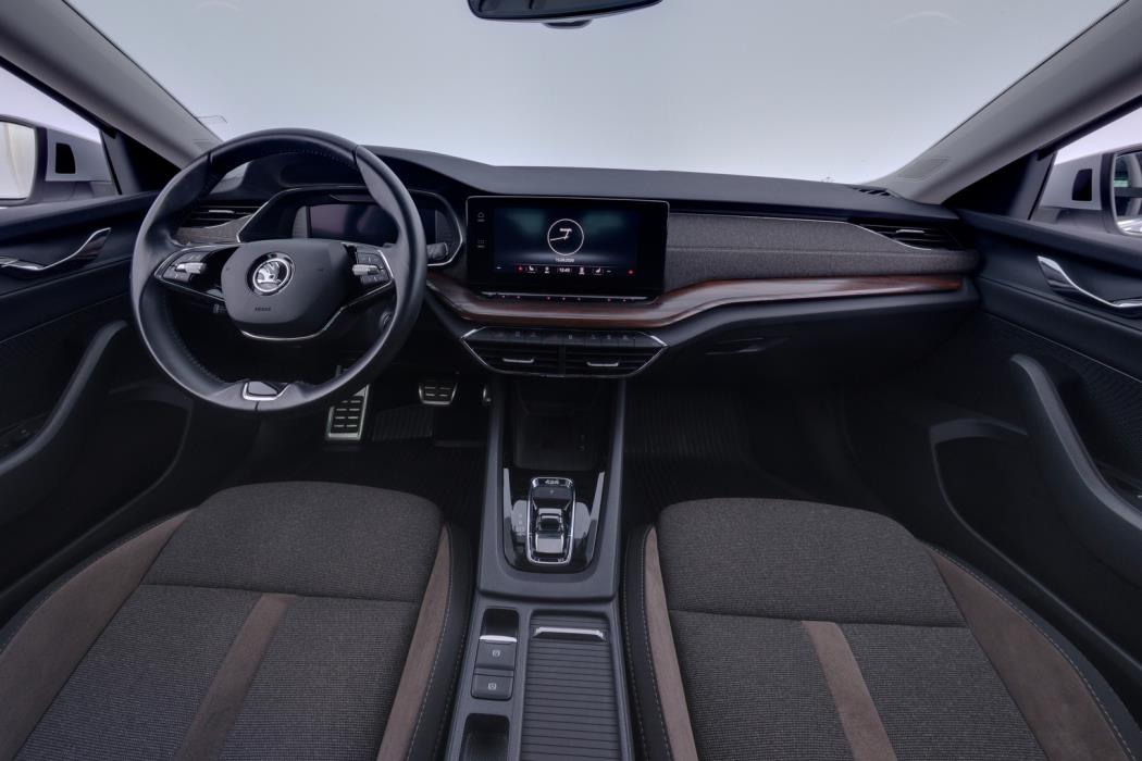 SKODA Octavia 2023