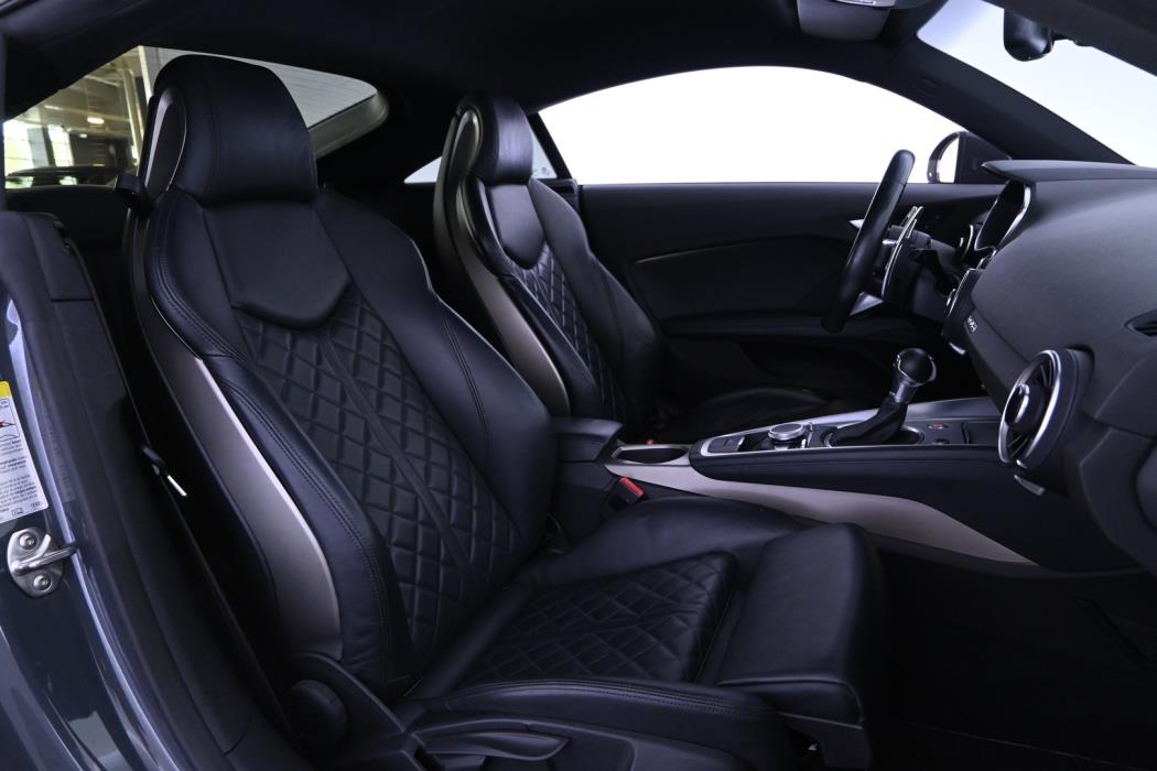 AUDI TT 2015