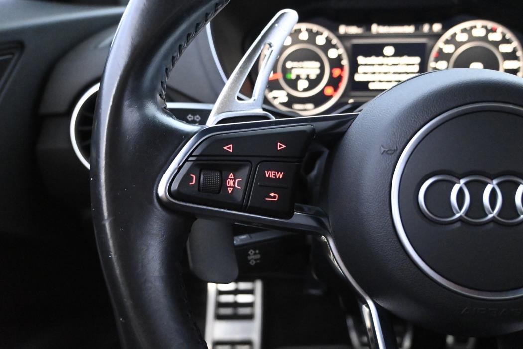 AUDI TT 2015