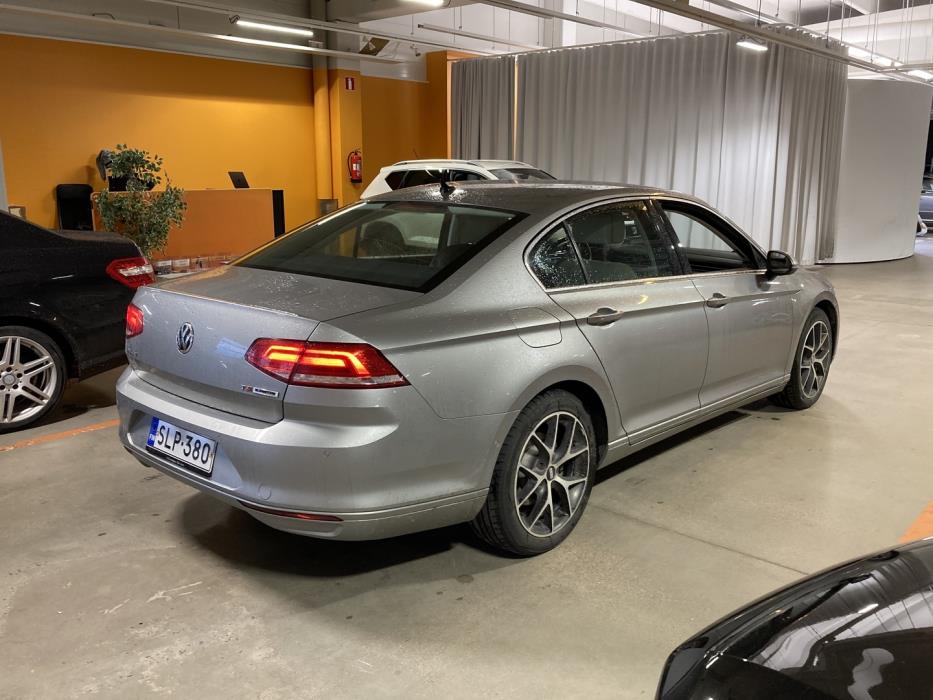 VOLKSWAGEN Passat 2015