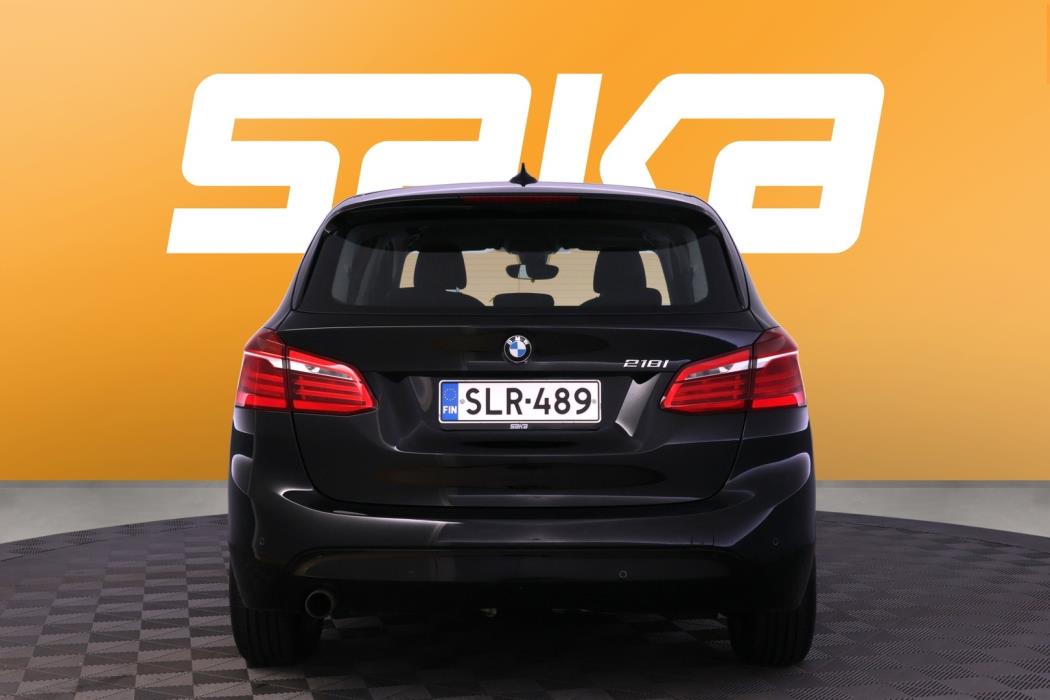 BMW 218 2015