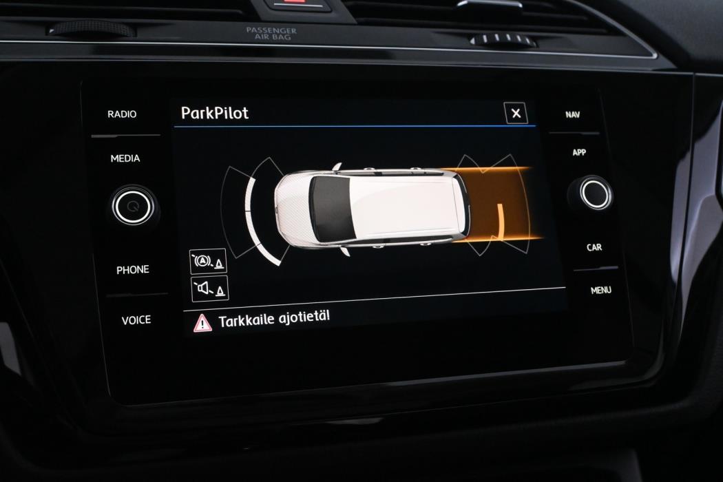 VOLKSWAGEN Touran 2018