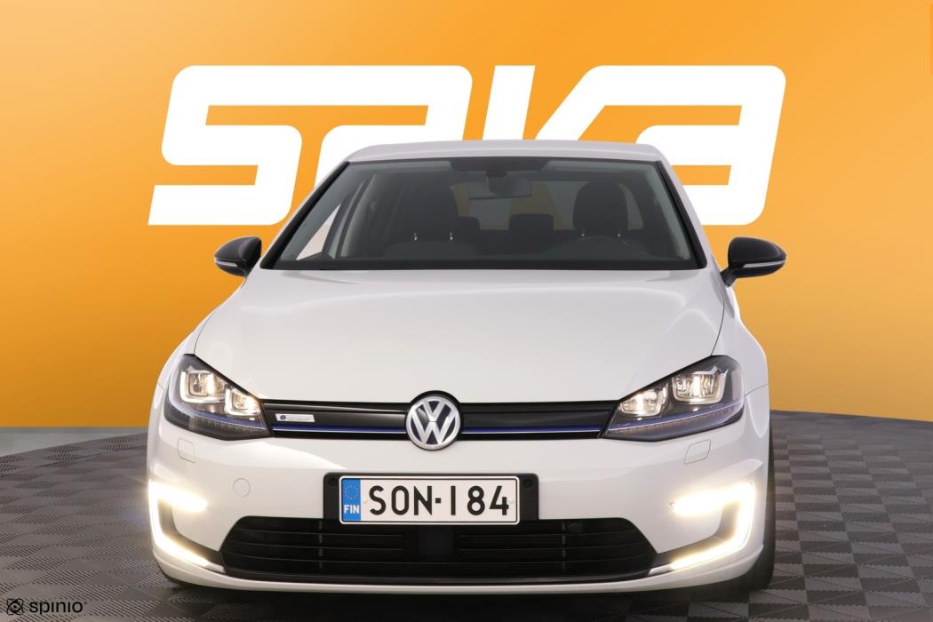 VOLKSWAGEN Golf 2017