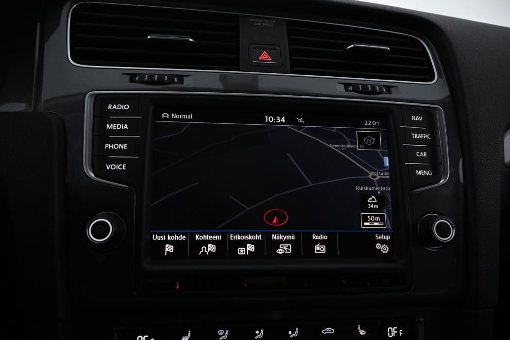 VOLKSWAGEN Golf 2017