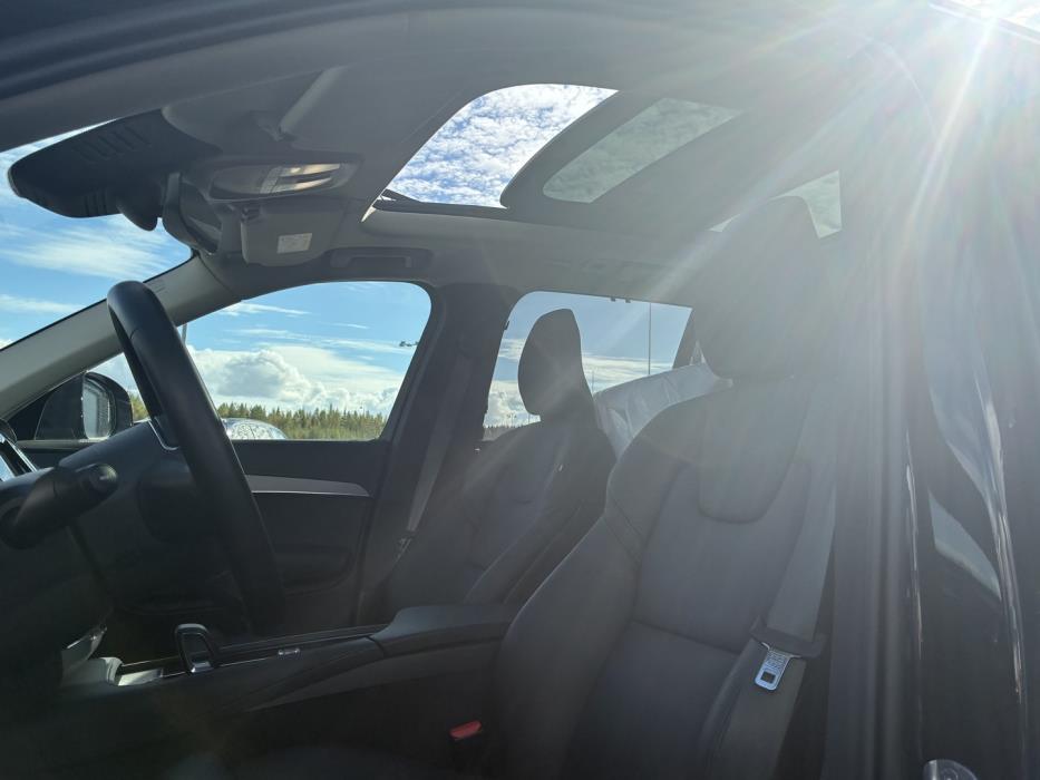 VOLVO XC90 2024