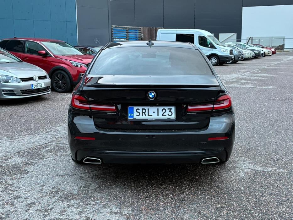 BMW 530 2021