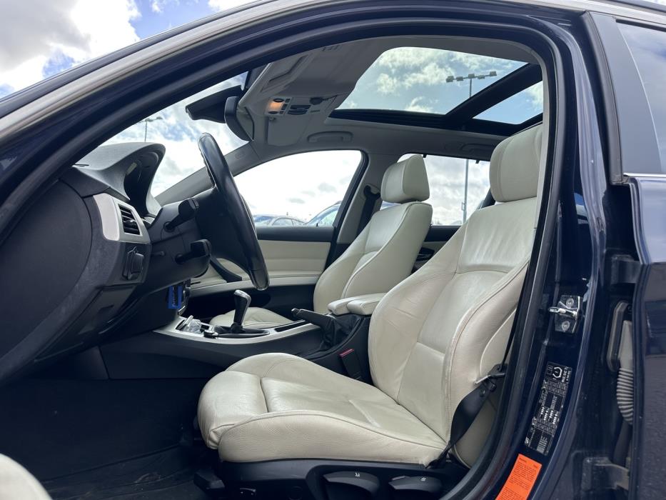 BMW 325 2006