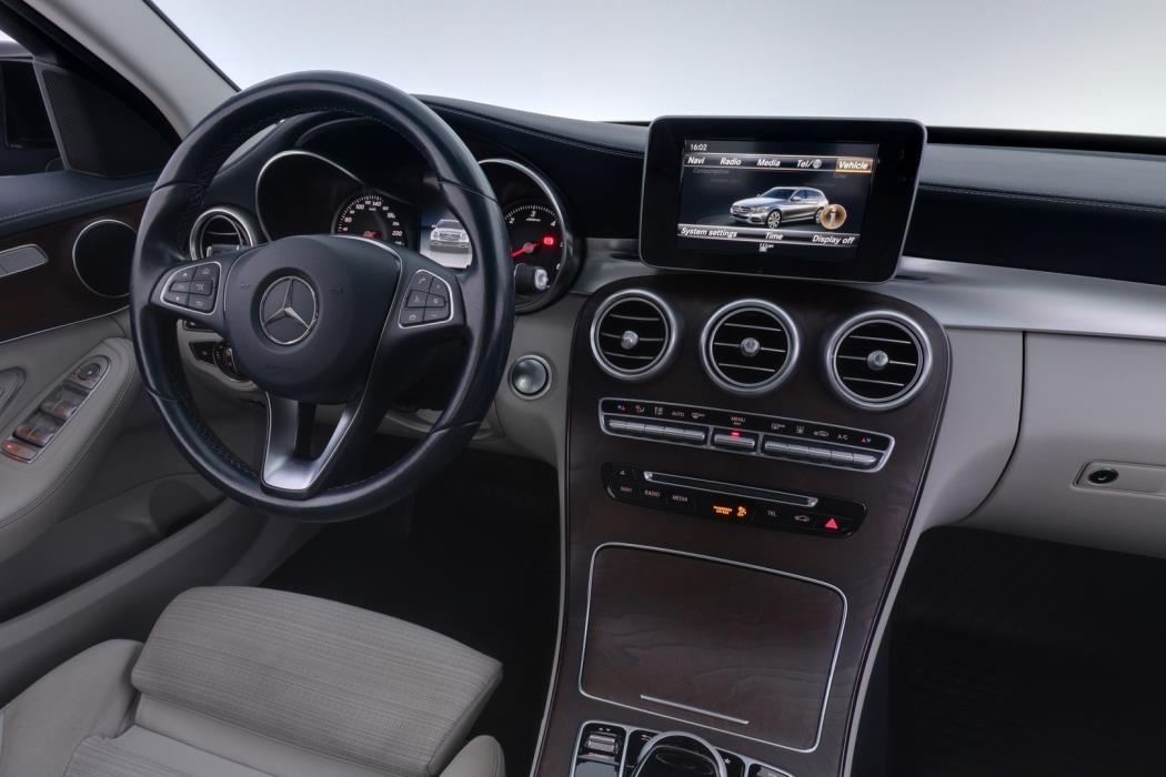 MERCEDES-BENZ C 2017