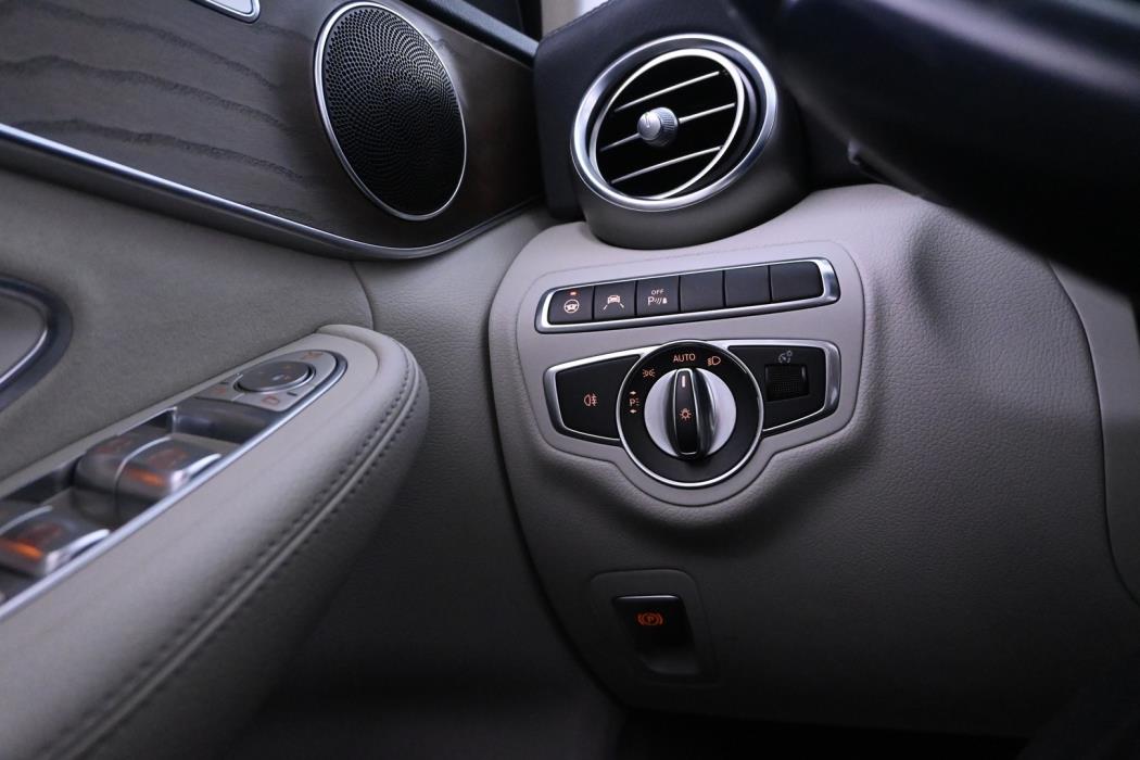 MERCEDES-BENZ C 2017