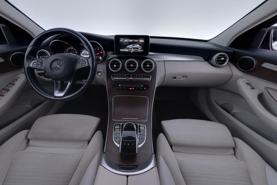 MERCEDES-BENZ C 2017