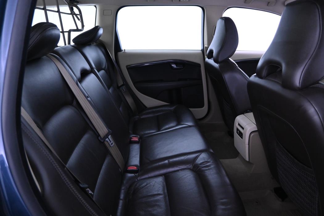 VOLVO XC70 2008