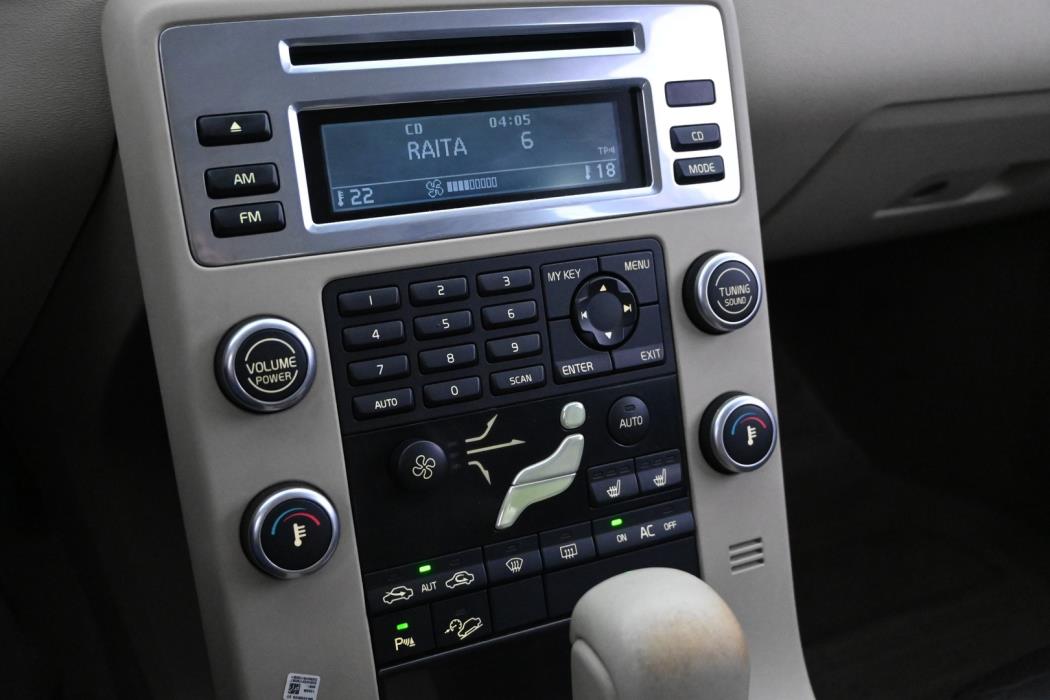 VOLVO XC70 2008