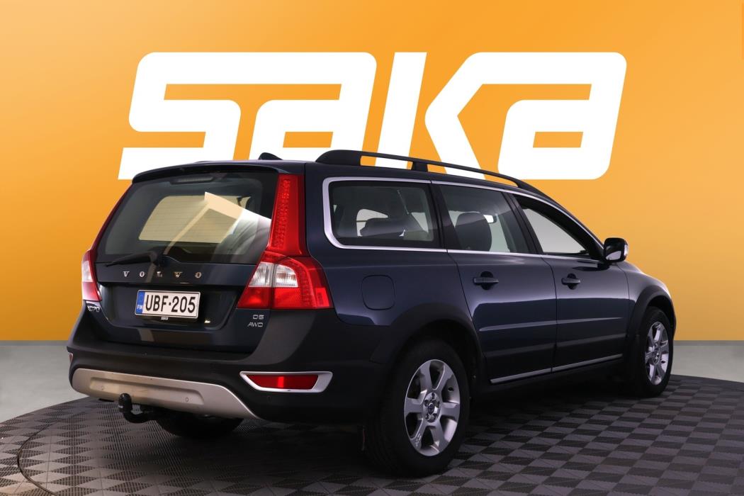 VOLVO XC70 2008
