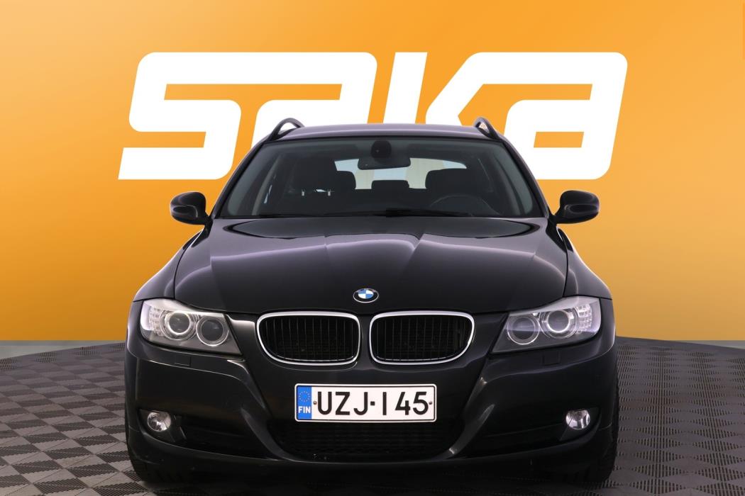 BMW 320 2010