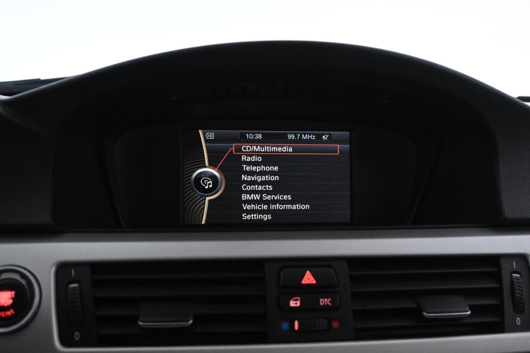 BMW 320 2010