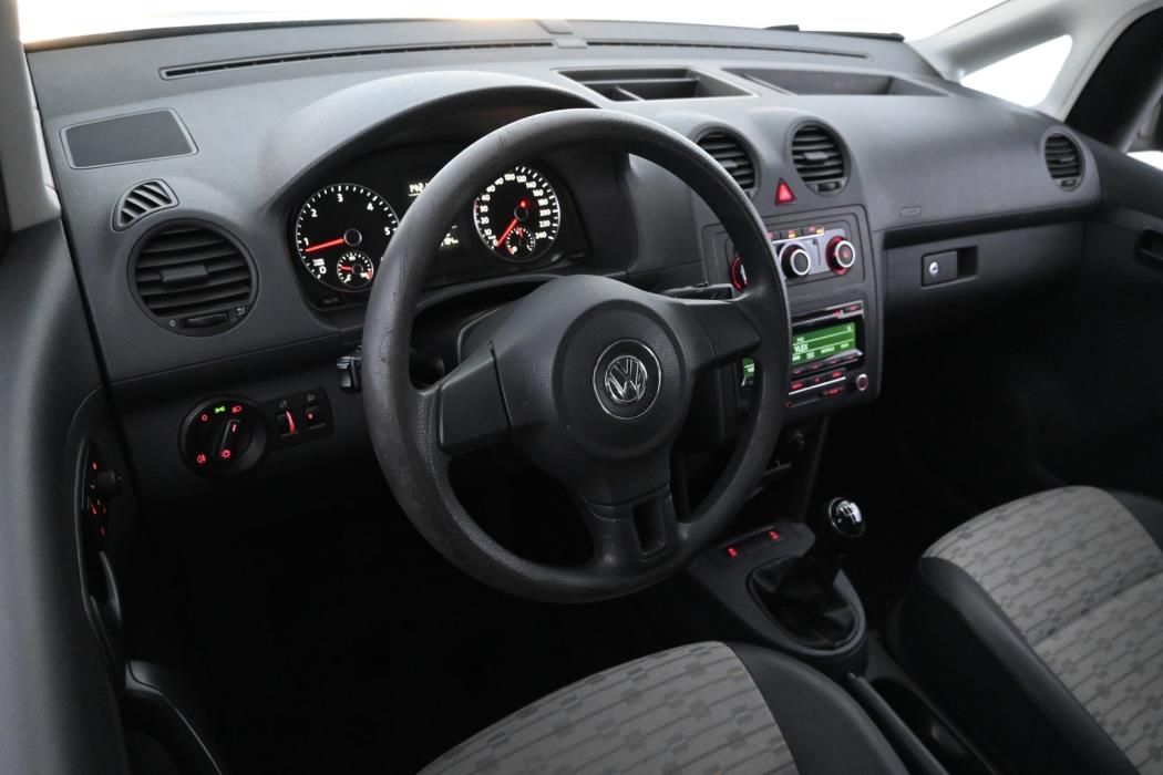 VOLKSWAGEN Caddy 2013