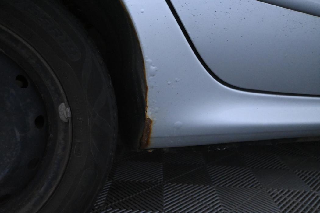 PEUGEOT 206+ 2012