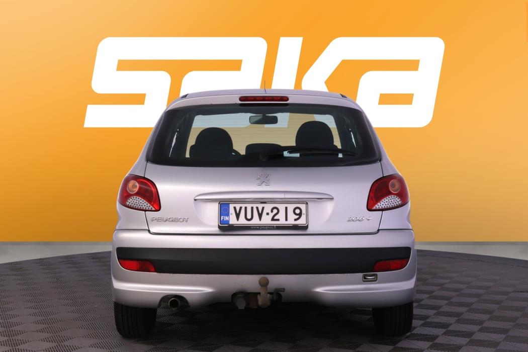 PEUGEOT 206+ 2012