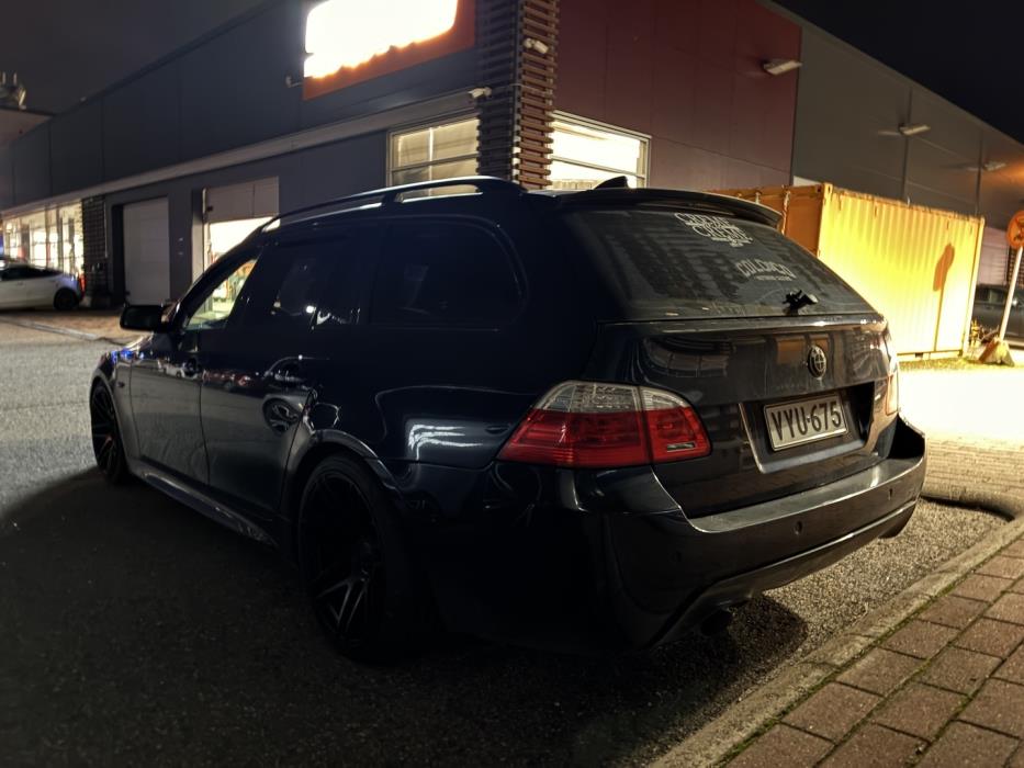 BMW 530 2009
