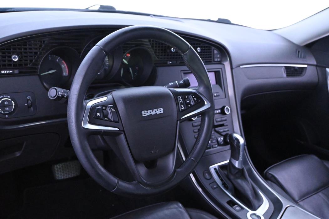 SAAB 9-5 2011
