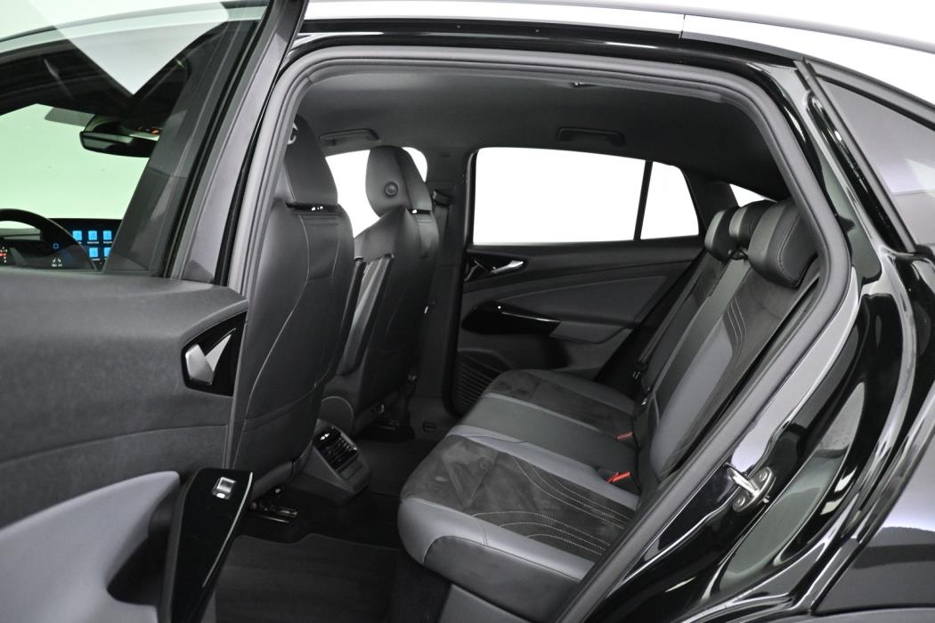 VOLKSWAGEN ID.5 2023