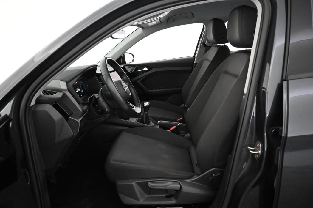 AUDI A1 2023