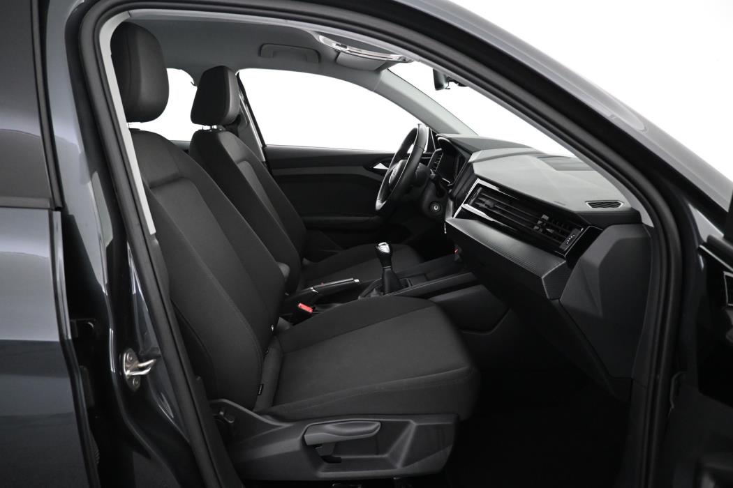 AUDI A1 2023