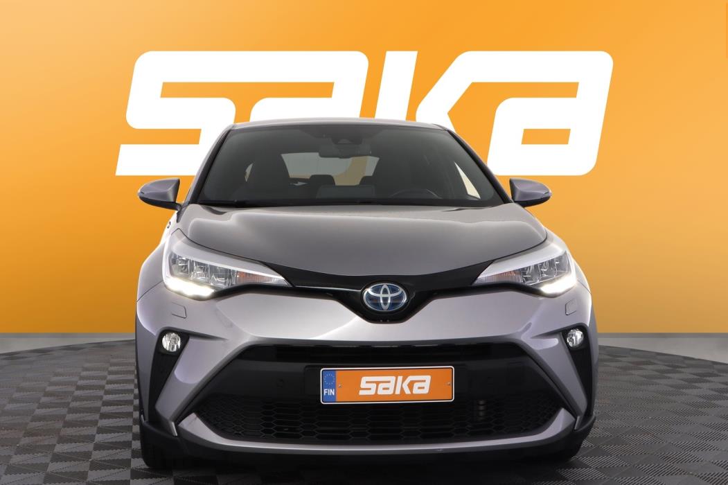 TOYOTA C-HR 2021