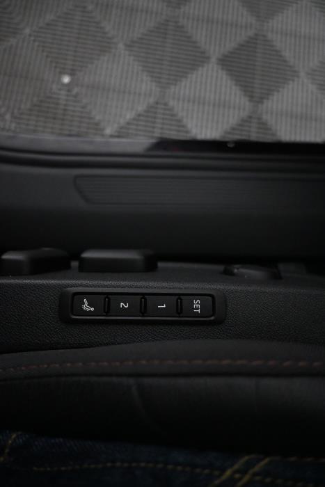 SKODA Enyaq 2022
