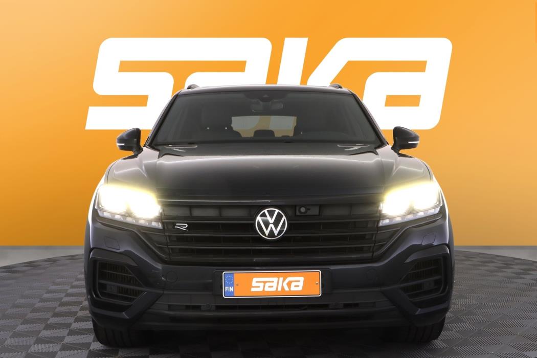 VOLKSWAGEN Touareg 2021