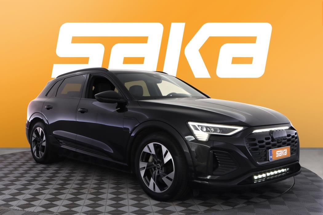AUDI Q8 e-tron 2024