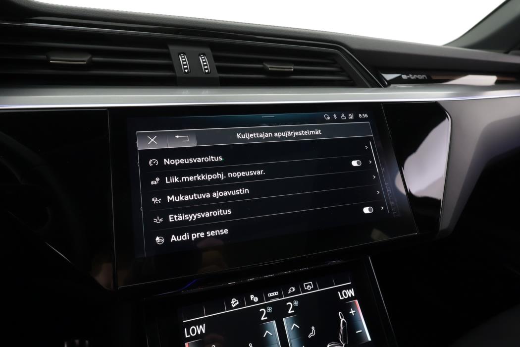 AUDI Q8 e-tron 2024
