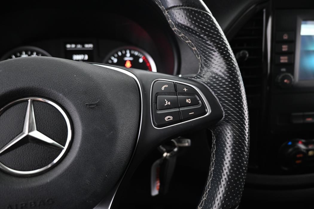 MERCEDES-BENZ Vito 2021