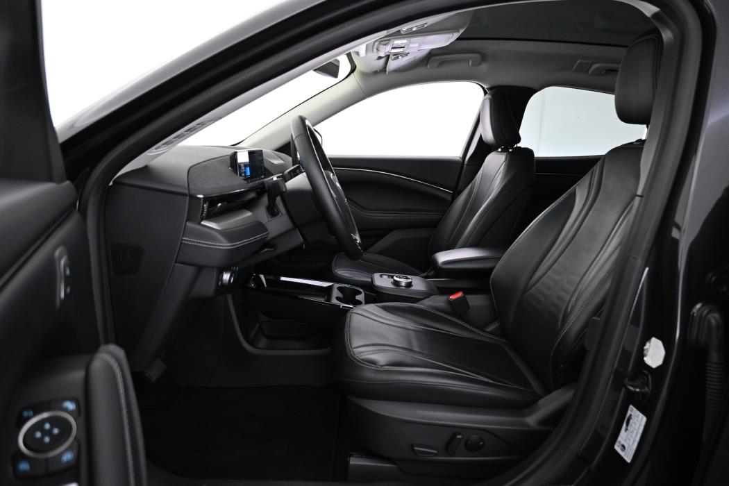 FORD Mustang Mach-E 2022