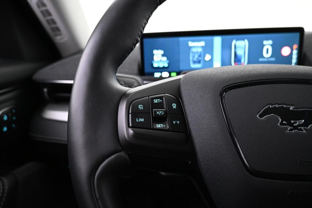 FORD Mustang Mach-E 2022
