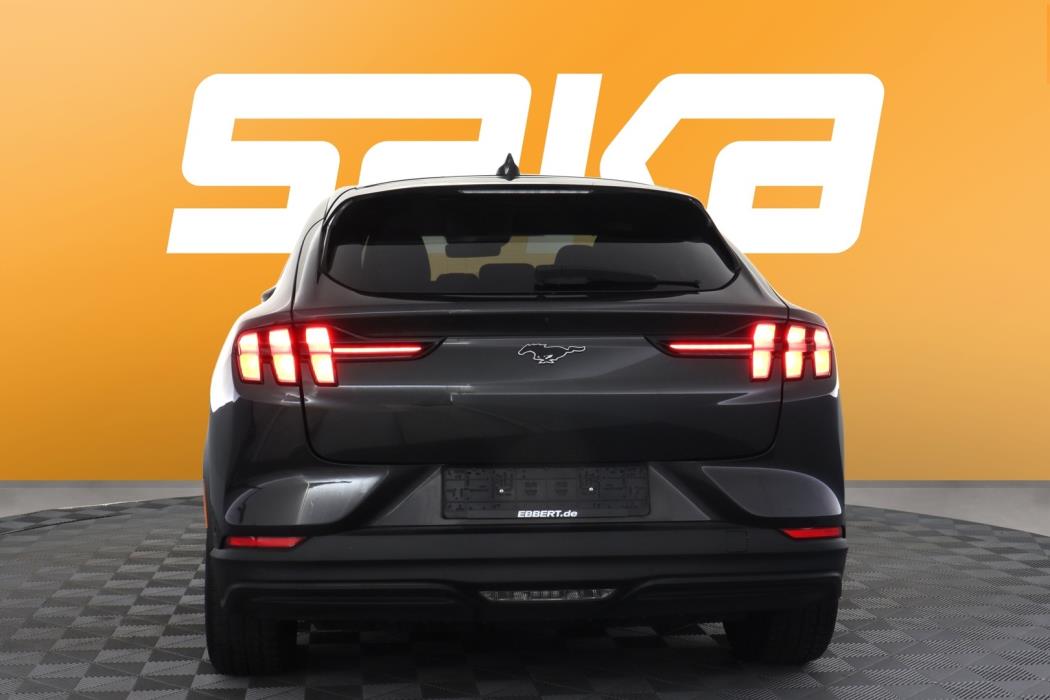 FORD Mustang Mach-E 2022
