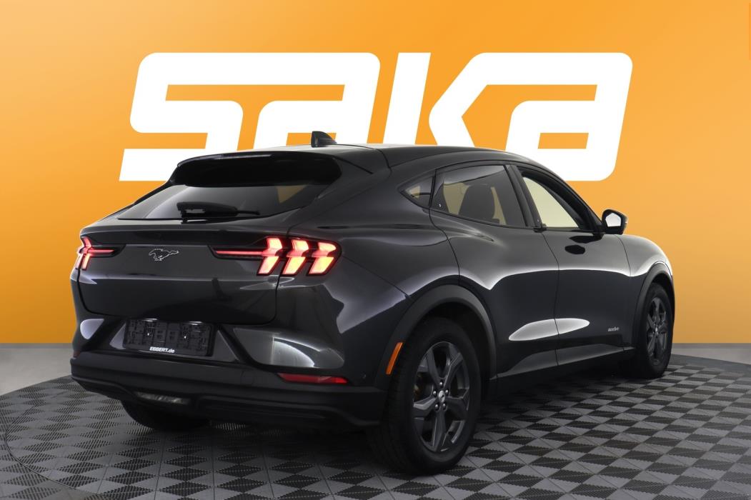 FORD Mustang Mach-E 2022
