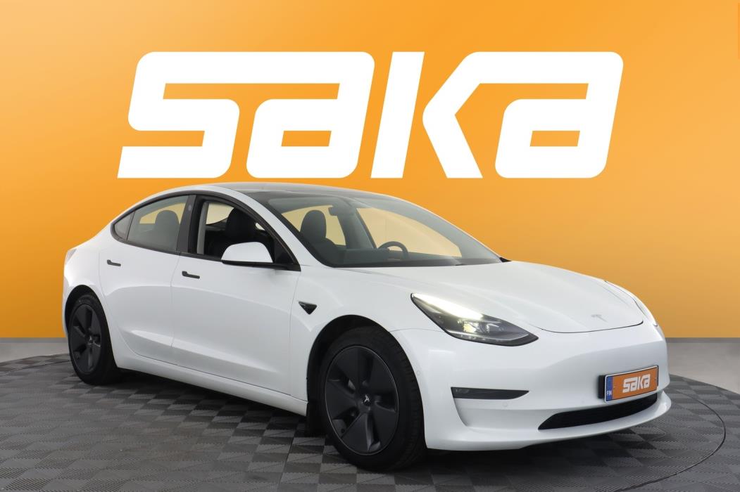 TESLA Model 3 2021