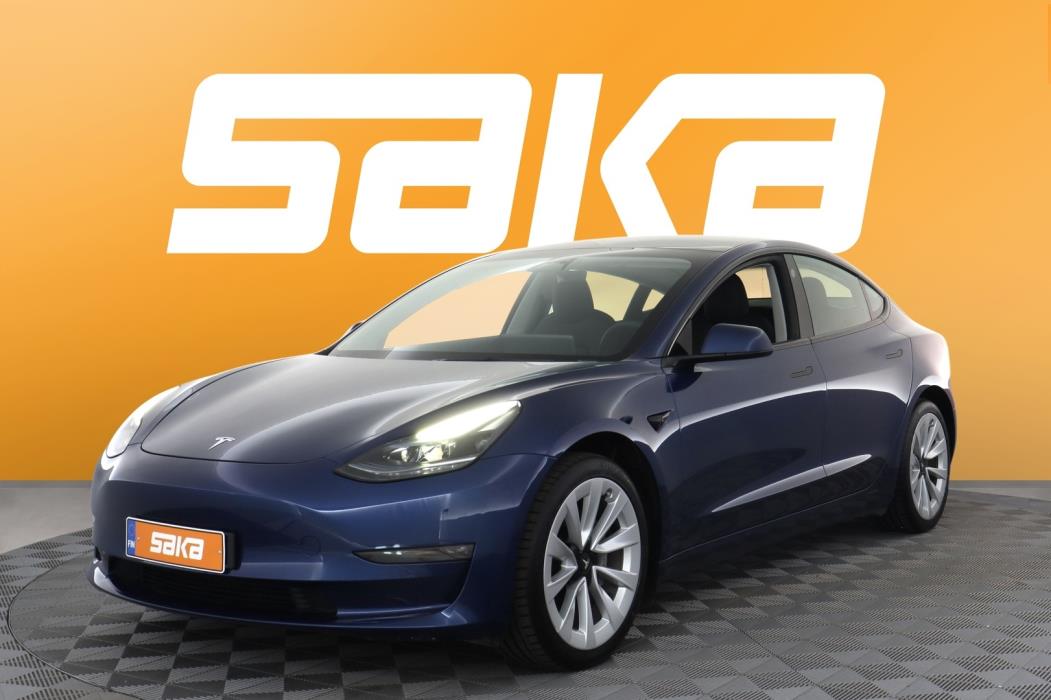 TESLA Model 3 2023